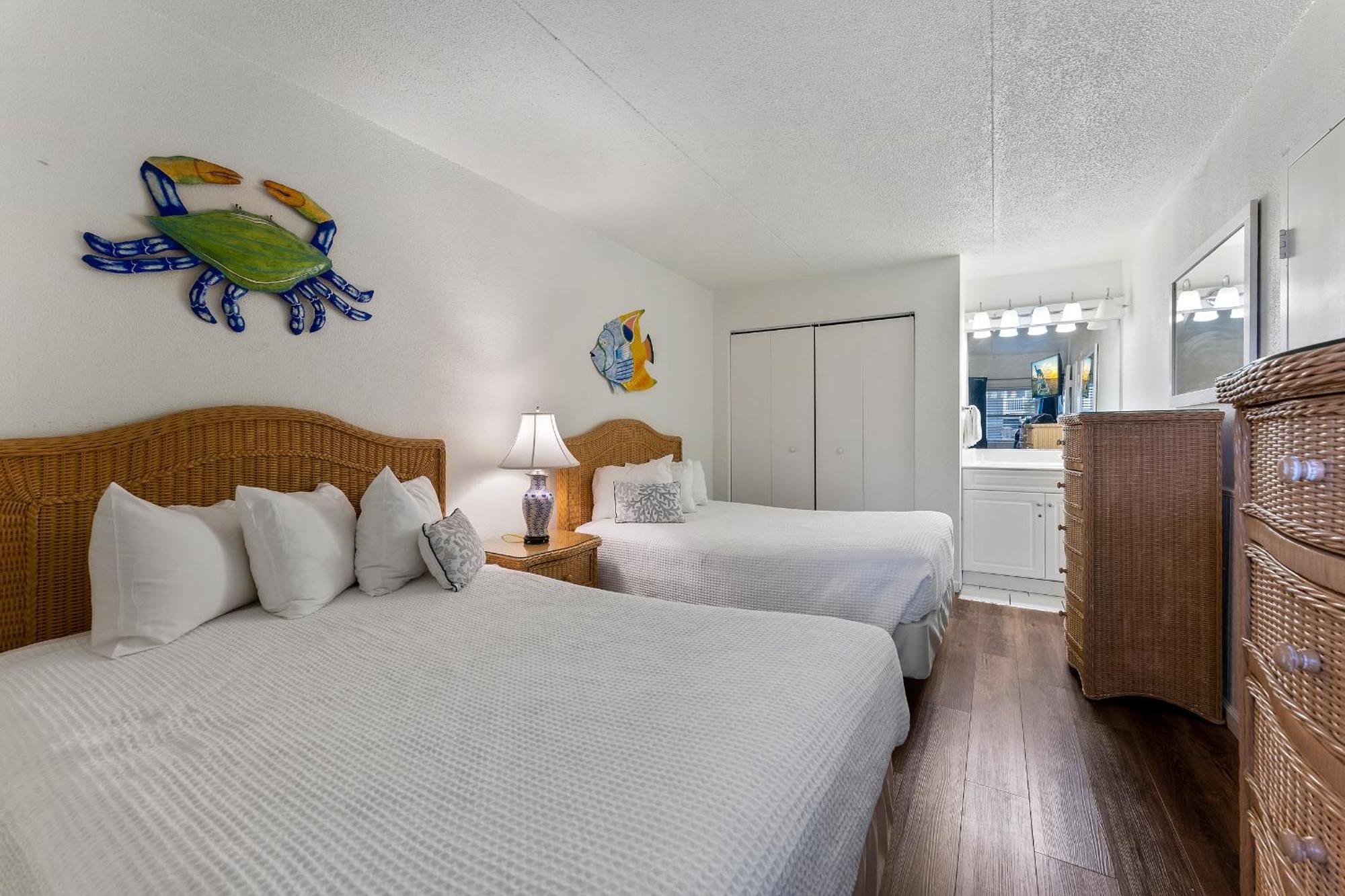 Beachcomber Resort Avalon Exterior photo